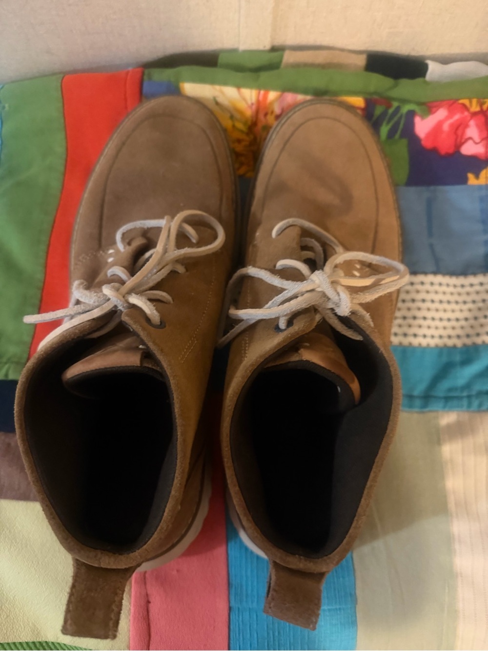Sperry Tan Suede Chukka Boots with Light Laces - Picture 3 of 6
